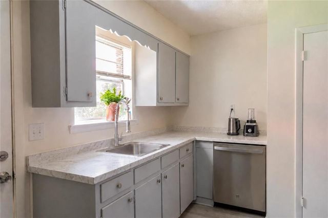 6463 Tillery Drive, Mobile, AL 36608