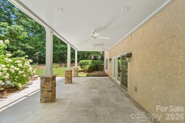 7967 Glen Abbey Circle, Stanley, NC 28164