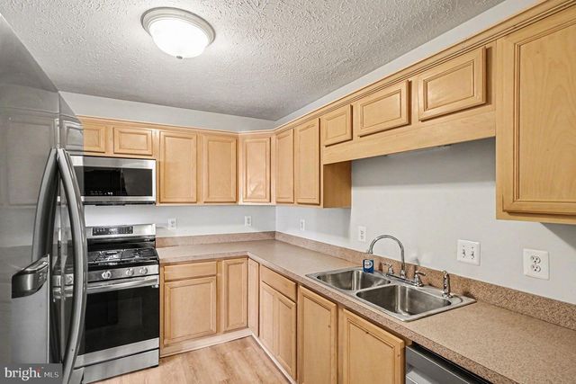 174 FOUNDERS WAY, Strasburg, VA 22657