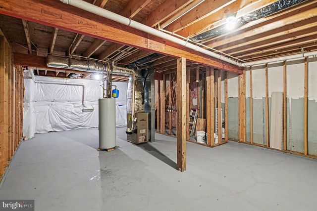 174 FOUNDERS WAY, Strasburg, VA 22657