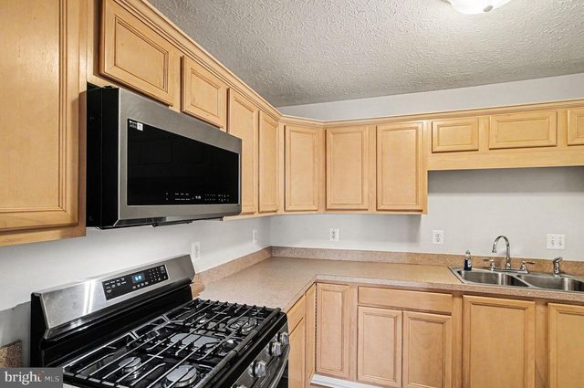 174 FOUNDERS WAY, Strasburg, VA 22657