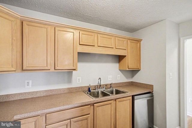 174 FOUNDERS WAY, Strasburg, VA 22657