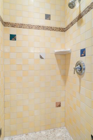 10715 Rockside Court, Redmond, OR 97756