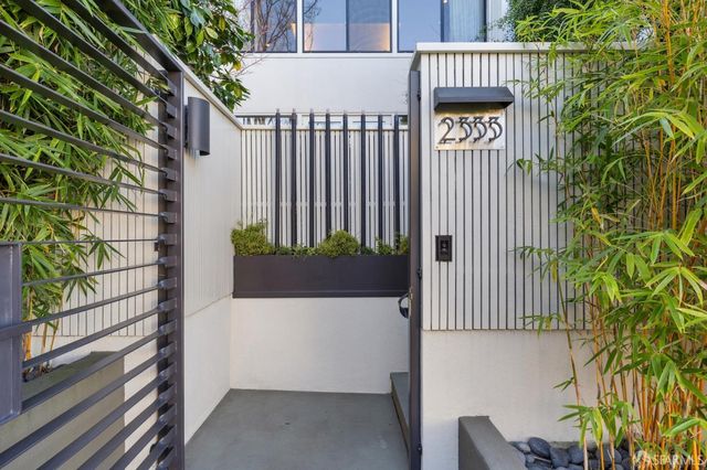 2333 Octavia Street, San Francisco, CA 94109