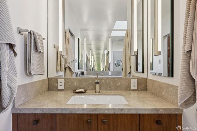 2333 Octavia Street, San Francisco, CA 94109