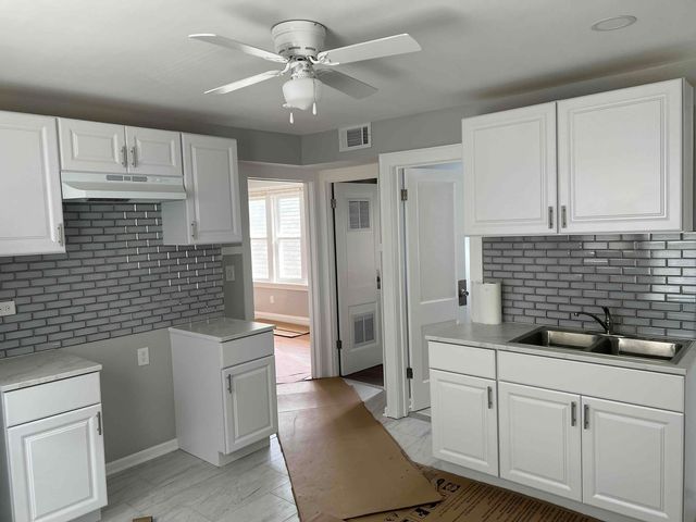 10434 S Wentworth Avenue 2, Chicago, IL 60628