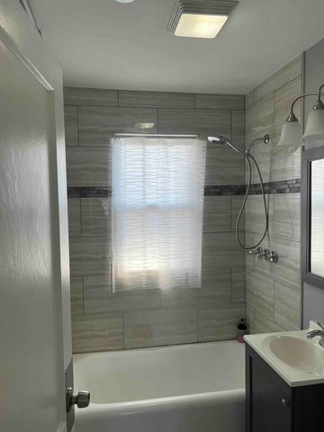 10434 S Wentworth Avenue 2, Chicago, IL 60628