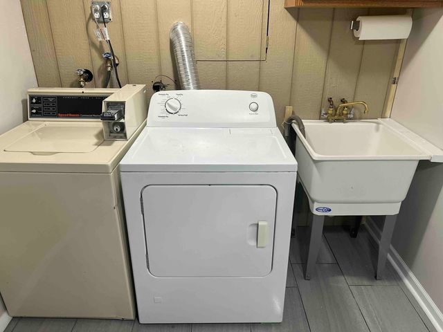 10434 S Wentworth Avenue 2, Chicago, IL 60628