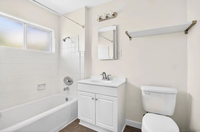 2324 Chatsworth, San Diego, CA 92106