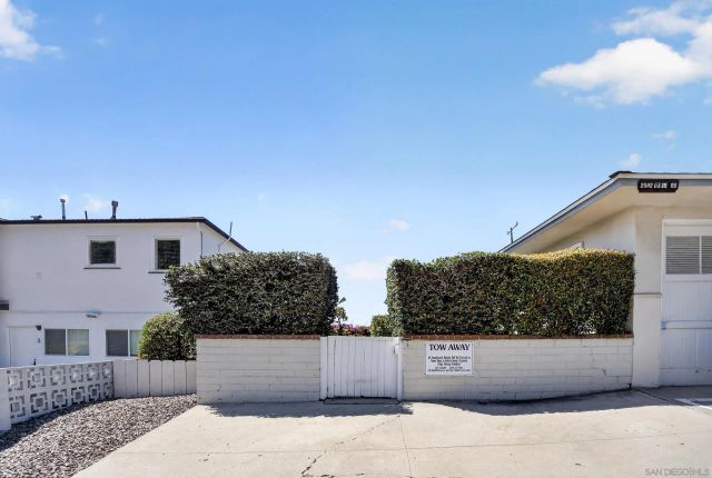 2324 Chatsworth, San Diego, CA 92106