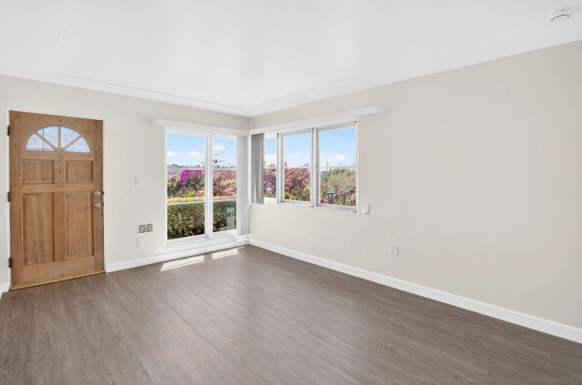 2324 Chatsworth, San Diego, CA 92106