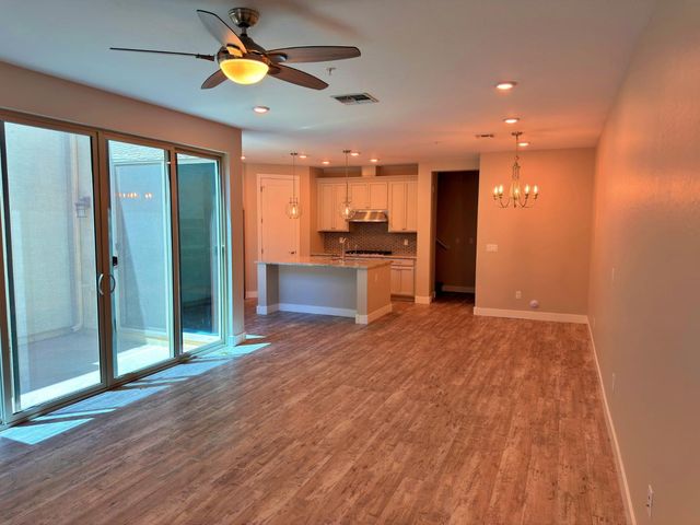 3855 S McQueen Road Unit 72, Chandler, AZ 85286