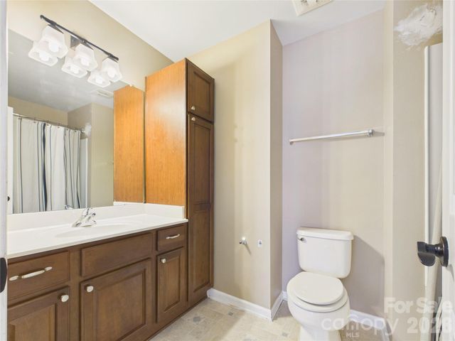 11753 Coddington Ridge Drive, Charlotte, NC 28214