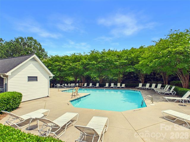 11753 Coddington Ridge Drive, Charlotte, NC 28214