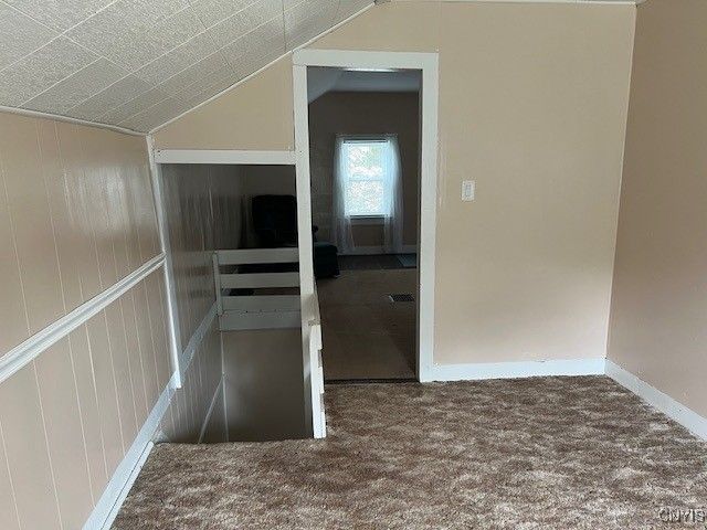 8011 Broadway Road, Wolcott, NY 14590
