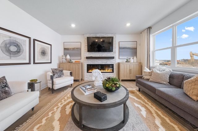 12445 Holden Way, Rogers, MN 55374