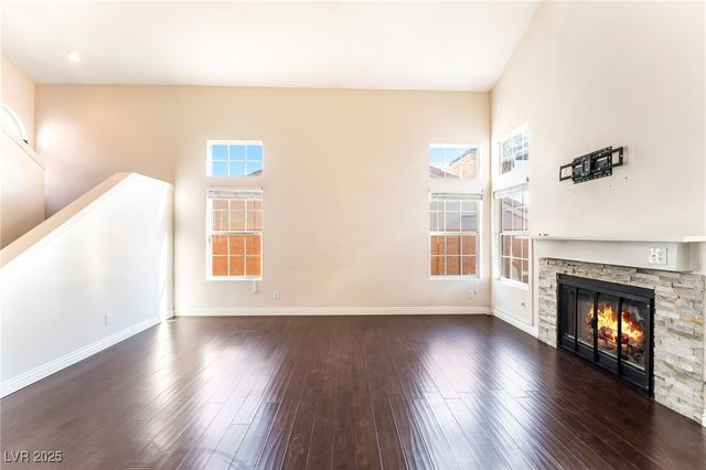 7641 Sea Cliff Way, Las Vegas, NV 89128