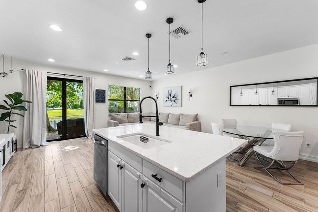 10175 Akenside Drive 10175, Boca Raton, FL 33428