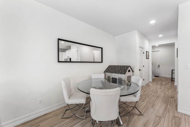 10175 Akenside Drive 10175, Boca Raton, FL 33428