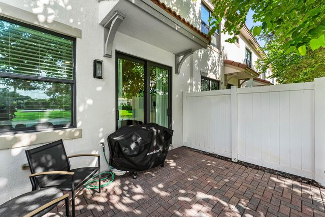 10175 Akenside Drive 10175, Boca Raton, FL 33428