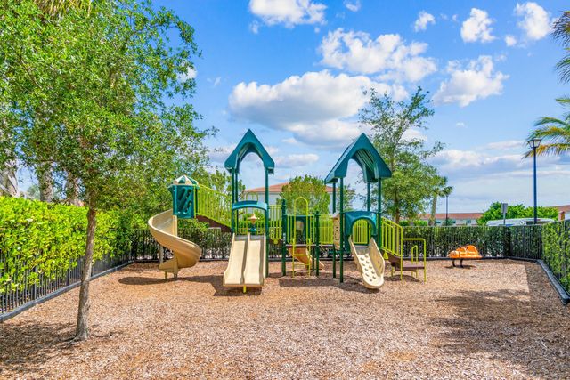 10175 Akenside Drive 10175, Boca Raton, FL 33428