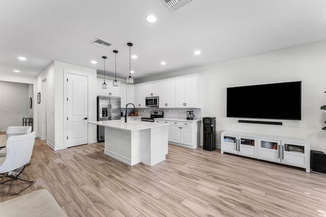 10175 Akenside Drive 10175, Boca Raton, FL 33428