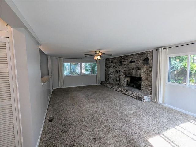 220 Columbus Drive, Savannah, GA 31405