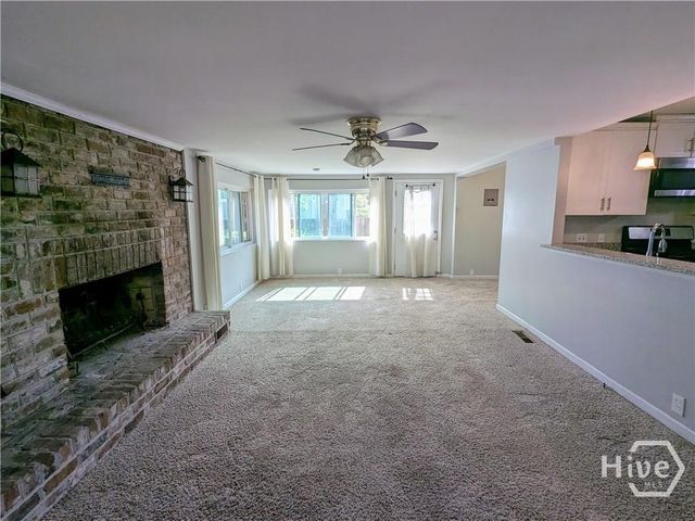 220 Columbus Drive, Savannah, GA 31405