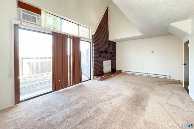 3 Braeburn Lane, Middletown, CT 06457