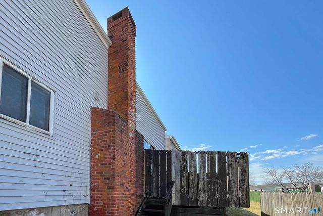 3 Braeburn Lane, Middletown, CT 06457