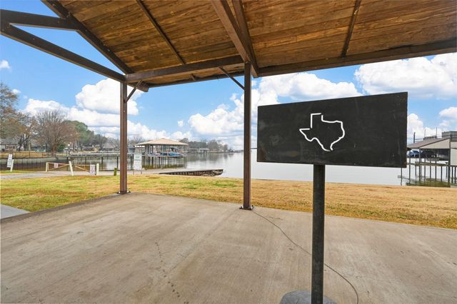 169 Santa Monica Drive, Mabank, TX 75156