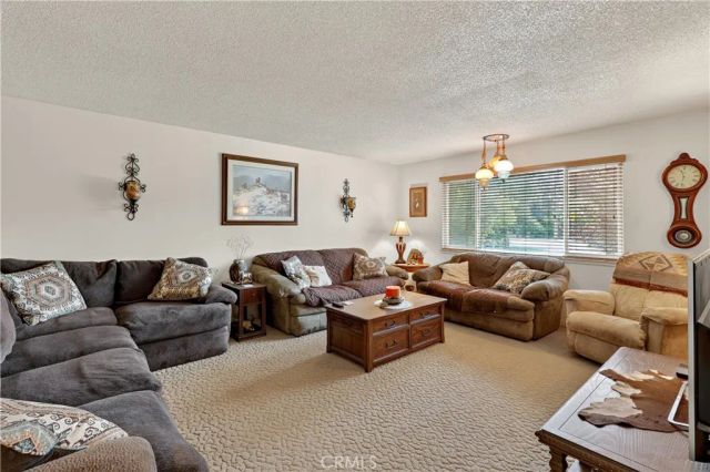 3276 E Olive Avenue, Merced, CA 95340