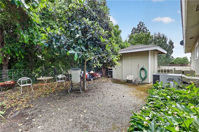 3276 E Olive Avenue, Merced, CA 95340