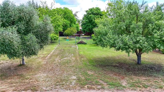 3276 E Olive Avenue, Merced, CA 95340