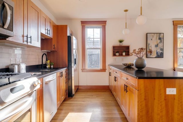 432 Norfolk Street 3J, Somerville, MA 02143