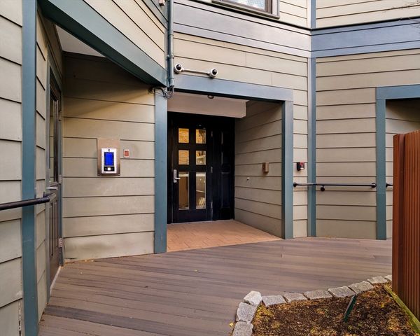 432 Norfolk Street 3J, Somerville, MA 02143