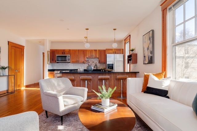 432 Norfolk Street 3J, Somerville, MA 02143