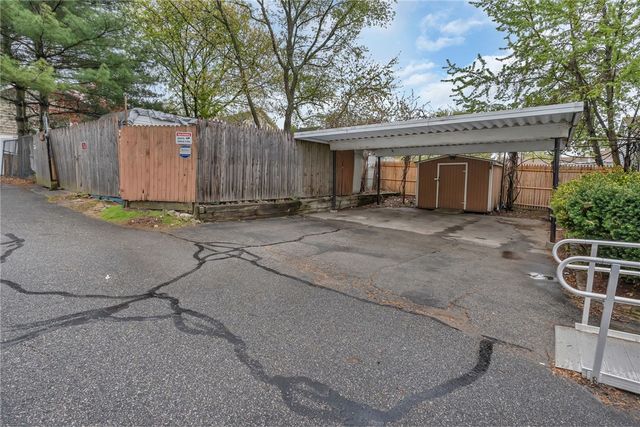 134 Glenbridge Avenue, Providence, RI 02909