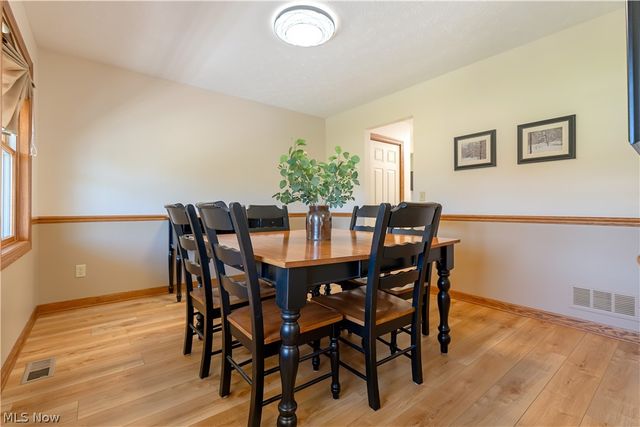5341 Newton Falls Road, Ravenna, OH 44266