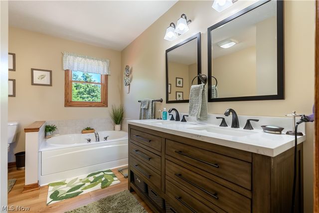 5341 Newton Falls Road, Ravenna, OH 44266