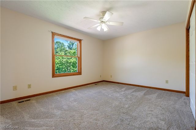 5341 Newton Falls Road, Ravenna, OH 44266