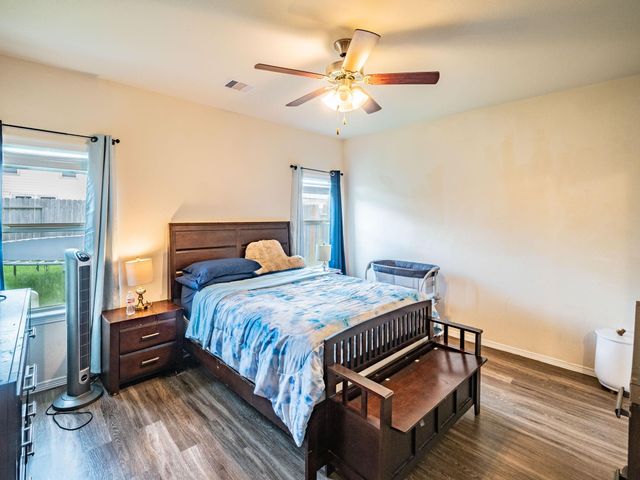 13247 Montane Manor Ln, Houston, TX 77044