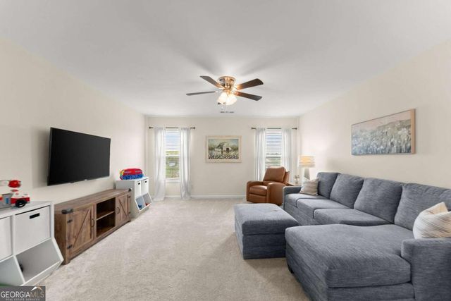 6712 Blooming Iris Court, Flowery Branch, GA 30542