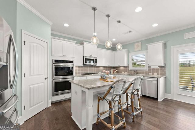 6712 Blooming Iris Court, Flowery Branch, GA 30542