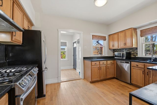 1037 Dunlop Avenue, Forest Park, IL 60130