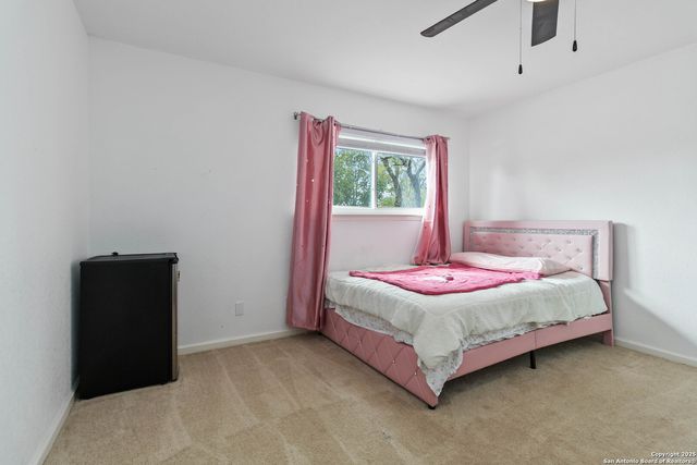 8219 Sam Snead, San Antonio, TX 78240