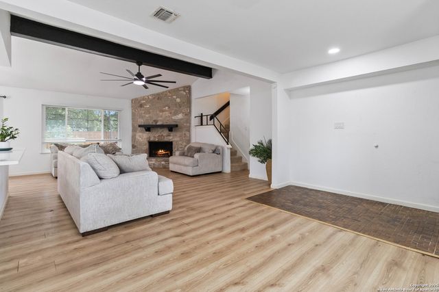 8219 Sam Snead, San Antonio, TX 78240