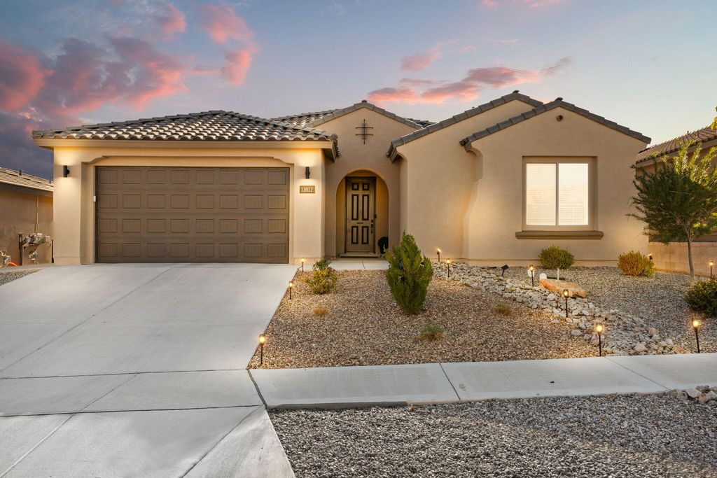 11812 Kachina Peak Trail NW, Albuquerque, NM 87120