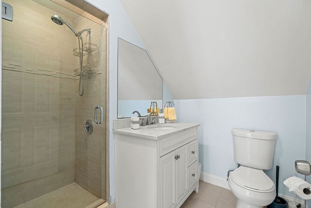 2512 Massachusetts Ave 3, Cambridge, MA 02140
