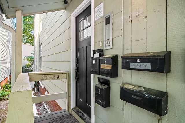 2512 Massachusetts Ave 3, Cambridge, MA 02140
